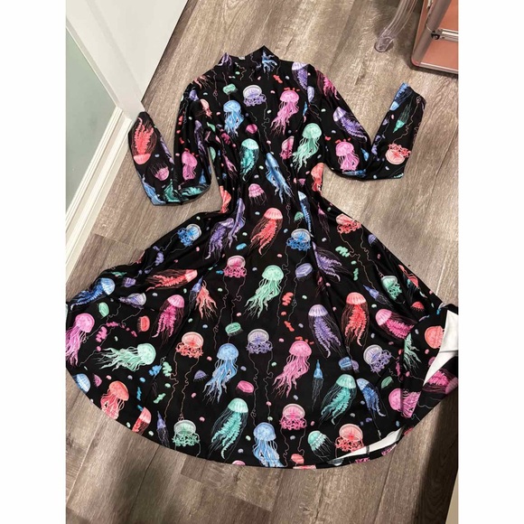 BlackMilk Long Sleeve Evil Tee Dress - Sea Jellies - S - Picture 3 of 5